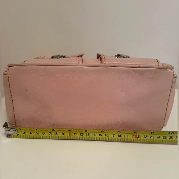 Marc Jacobs Leather Shoulder Bag in Blush Pink - Picture 14 of 15